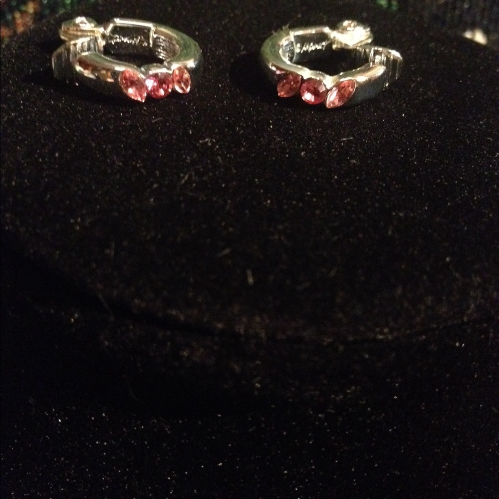 MONET Pink Fire crystal necklace & earring SET! - Picture 3 of 10